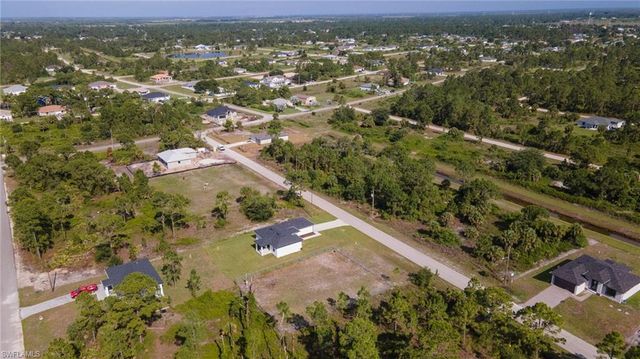 929 Danube ST, Lehigh Acres, FL 33974