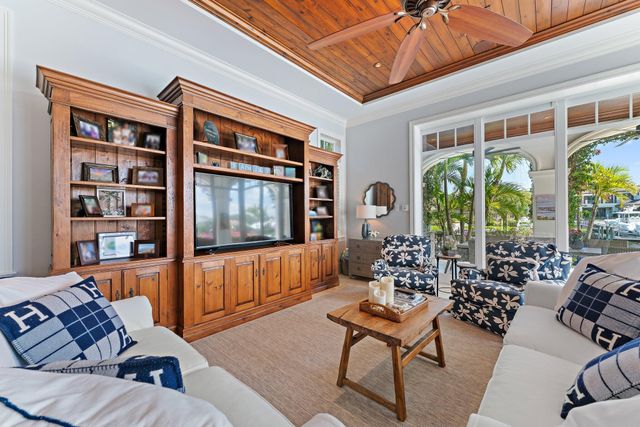 103 Quayside Drive, Jupiter, FL 33477