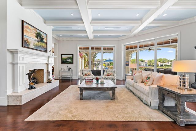 103 Quayside Drive, Jupiter, FL 33477