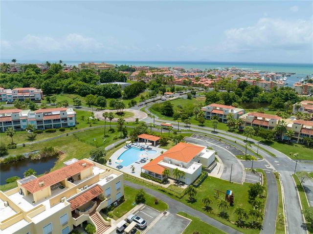 180 PALMAS DRIVE 8-A, Humacao, PR 00791