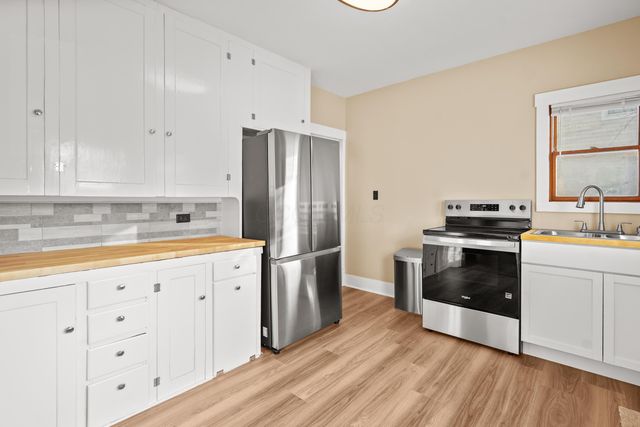 250 E Main Street, New London, OH 44851