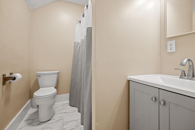 250 E Main Street, New London, OH 44851