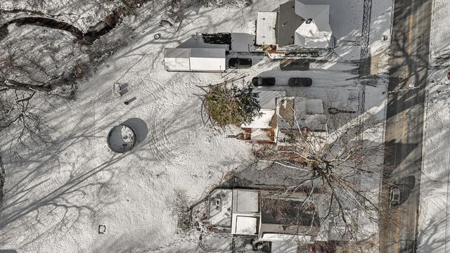 250 E Main Street, New London, OH 44851