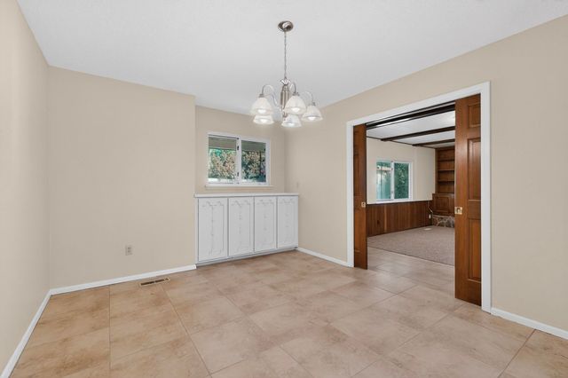 7005 Del Oso Court NE, Albuquerque, NM 87109