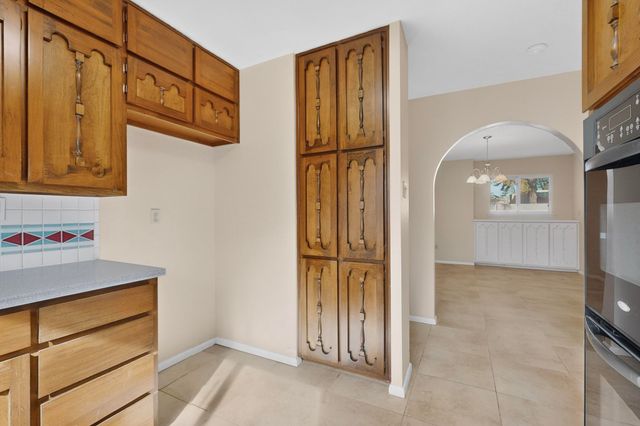 7005 Del Oso Court NE, Albuquerque, NM 87109