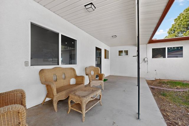 7005 Del Oso Court NE, Albuquerque, NM 87109