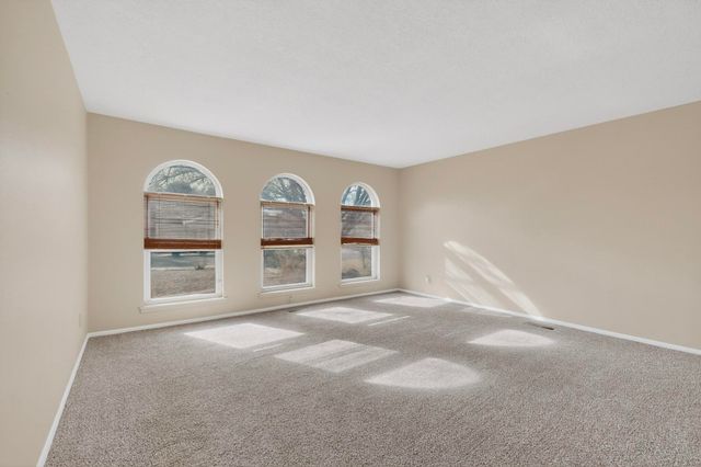 7005 Del Oso Court NE, Albuquerque, NM 87109