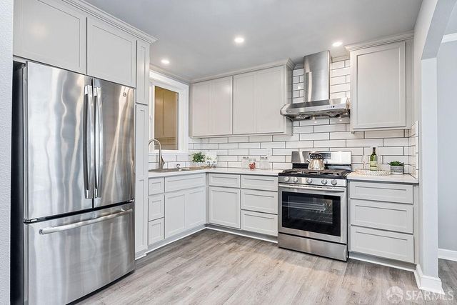 1970 29th Avenue, San Francisco, CA 94116