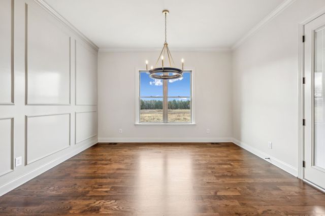 1900 Martha Washington Way, Murfreesboro, TN 37130