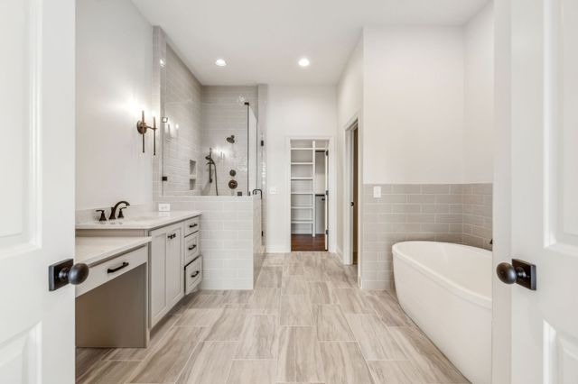 1900 Martha Washington Way, Murfreesboro, TN 37130