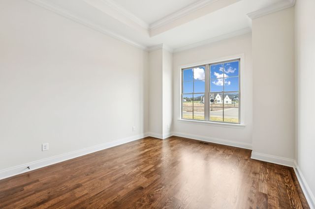 1900 Martha Washington Way, Murfreesboro, TN 37130