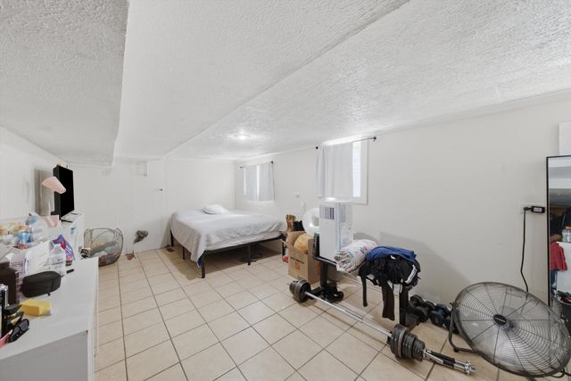 122 S 21st Avenue, Maywood, IL 60153