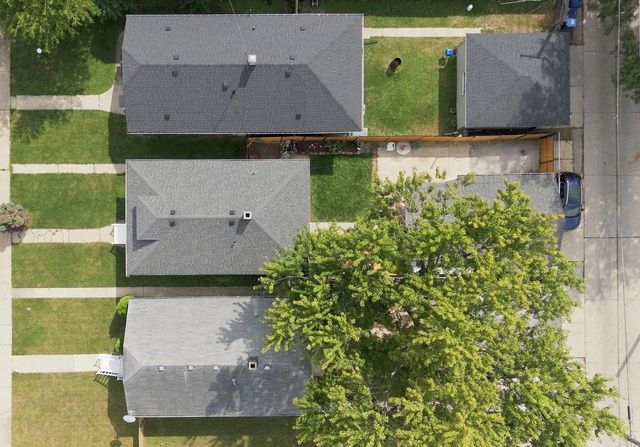 122 S 21st Avenue, Maywood, IL 60153