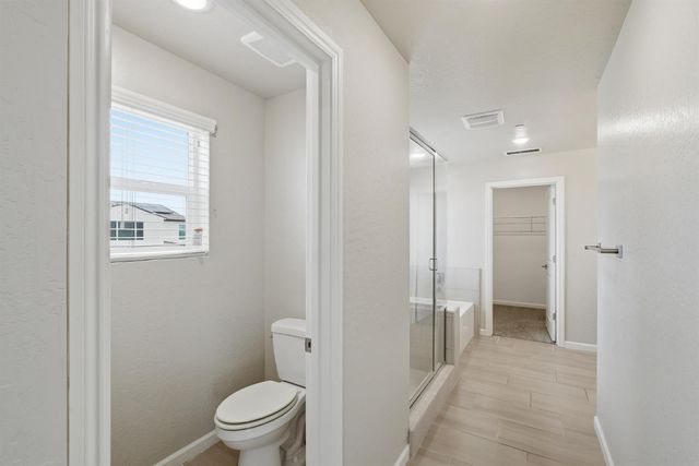 503 Cathedral Court S, Madera, CA 93636