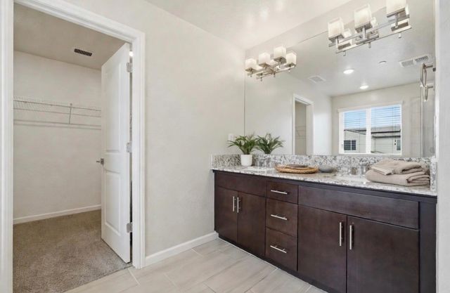 503 Cathedral Court S, Madera, CA 93636