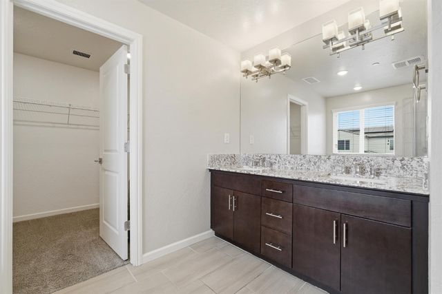 503 Cathedral Court S, Madera, CA 93636