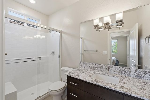 503 Cathedral Court S, Madera, CA 93636