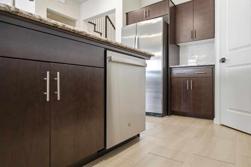 Image 13 of property listing at 503 Cathedral Court S, Madera, CA 93636