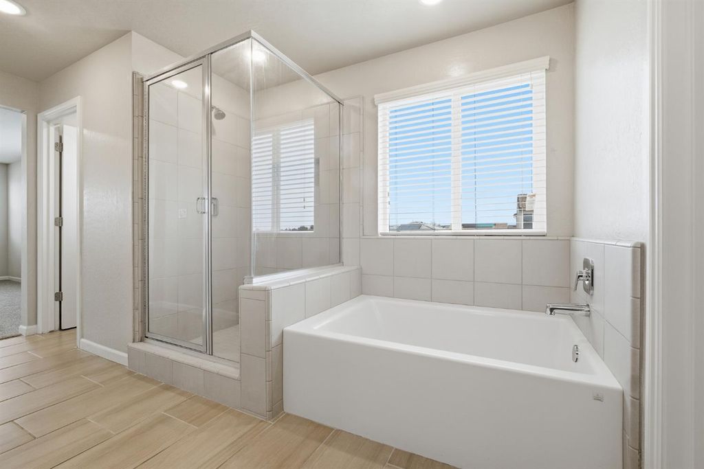 Image 25 of property listing at 503 Cathedral Court S, Madera, CA 93636