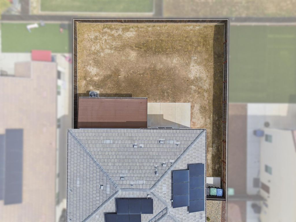 Image 48 of property listing at 503 Cathedral Court S, Madera, CA 93636