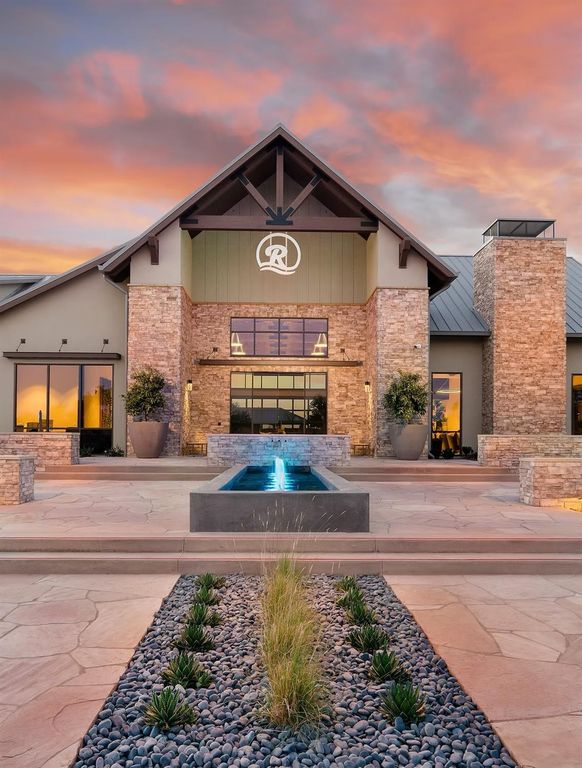 Image 49 of property listing at 503 Cathedral Court S, Madera, CA 93636