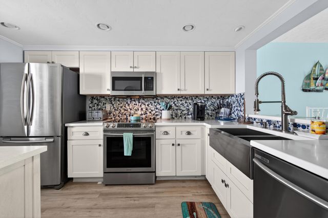 4250 N Hwy A1a 1007, Fort Pierce, FL 34949