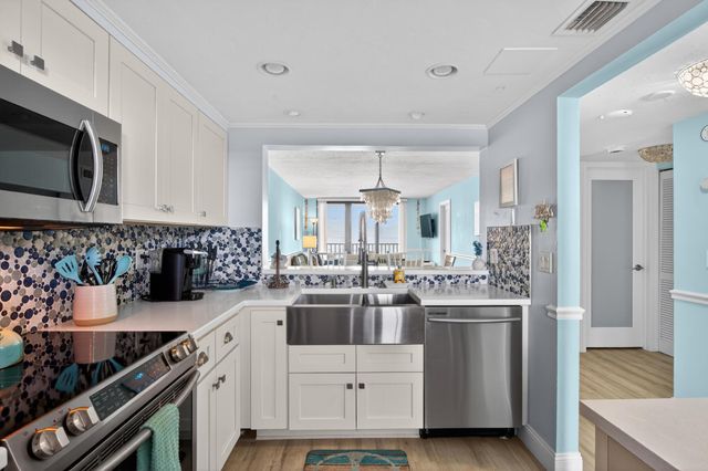 4250 N Hwy A1a 1007, Fort Pierce, FL 34949