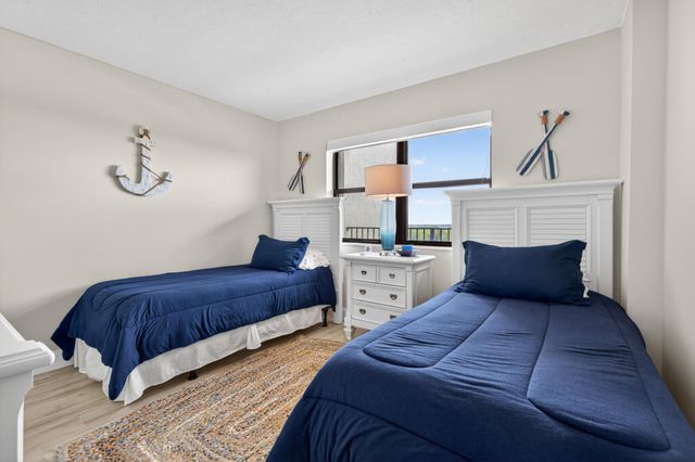 4250 N Hwy A1a 1007, Fort Pierce, FL 34949