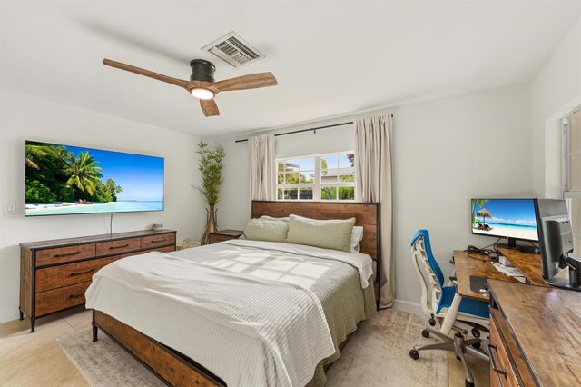 218 Alpine Road, West Palm Beach, FL 33405
