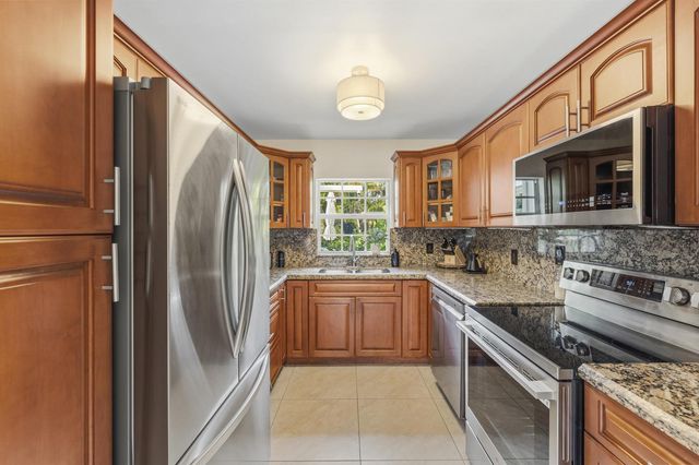 218 Alpine Road, West Palm Beach, FL 33405