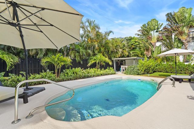 218 Alpine Road, West Palm Beach, FL 33405