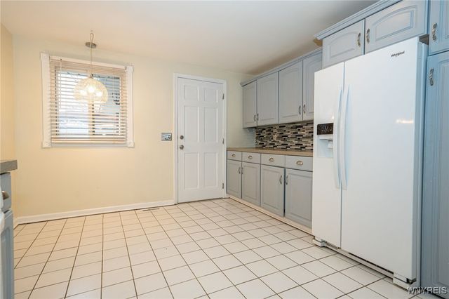 191 Clearfield Drive, Amherst, NY 14221