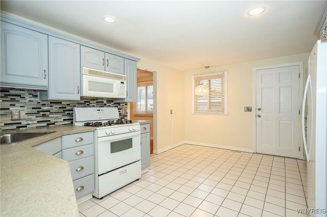 191 Clearfield Drive, Amherst, NY 14221