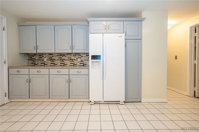 191 Clearfield Drive, Amherst, NY 14221