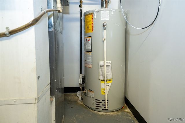 191 Clearfield Drive, Amherst, NY 14221