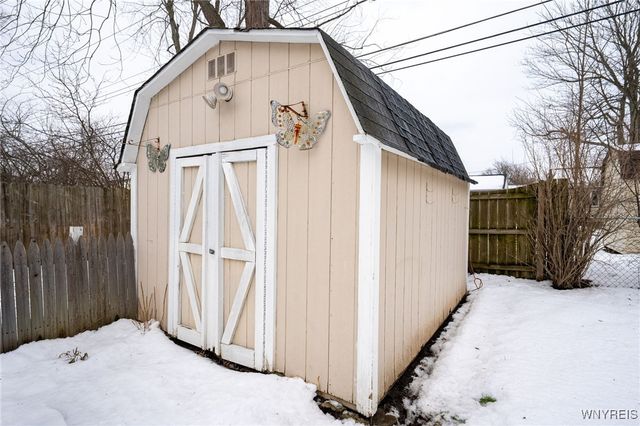 191 Clearfield Drive, Amherst, NY 14221