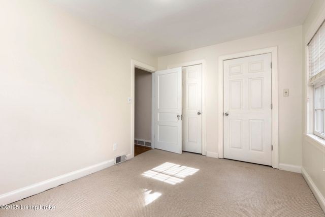 2358 Carlton Terrace, Louisville, KY 40205