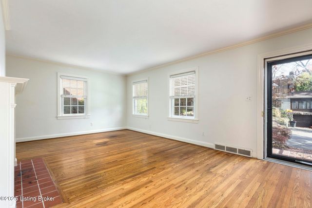 2358 Carlton Terrace, Louisville, KY 40205