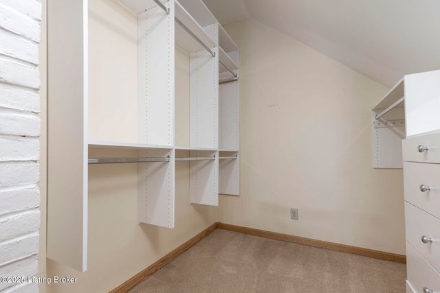 2358 Carlton Terrace, Louisville, KY 40205