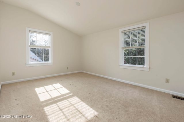 2358 Carlton Terrace, Louisville, KY 40205