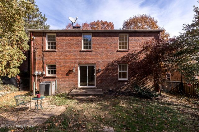 2358 Carlton Terrace, Louisville, KY 40205