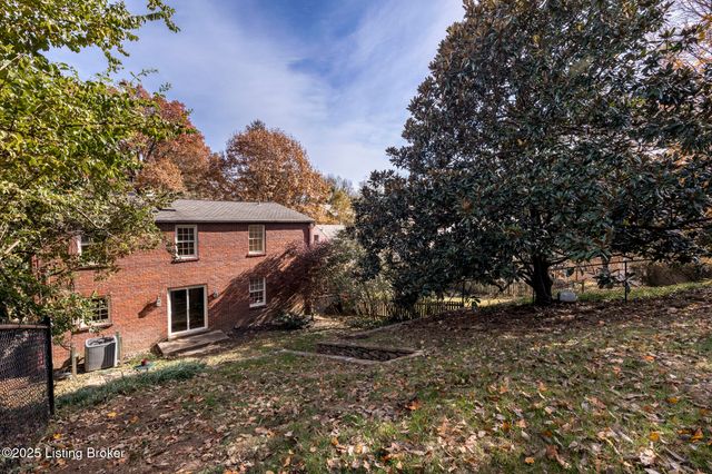 2358 Carlton Terrace, Louisville, KY 40205