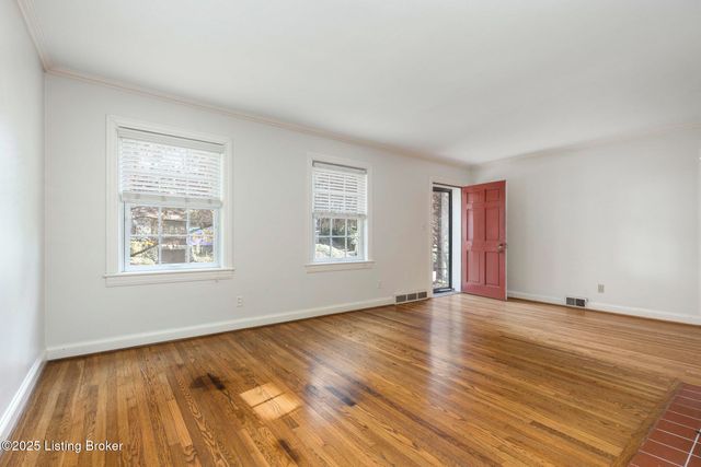 2358 Carlton Terrace, Louisville, KY 40205