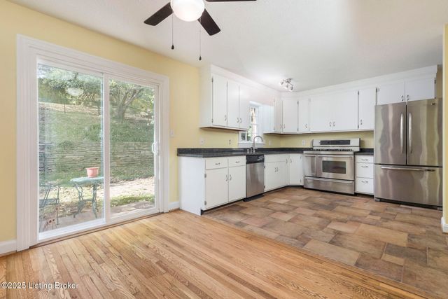 2358 Carlton Terrace, Louisville, KY 40205