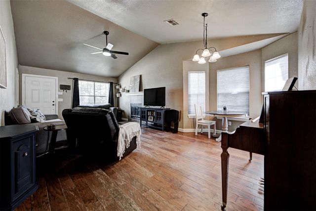 3005 Pinecrest Street, Norman, OK 73071