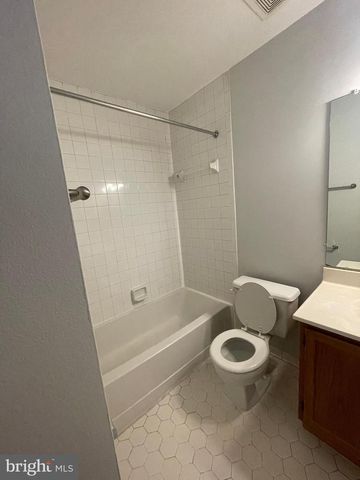 7 MIZZEN CT, Annapolis, MD 21403