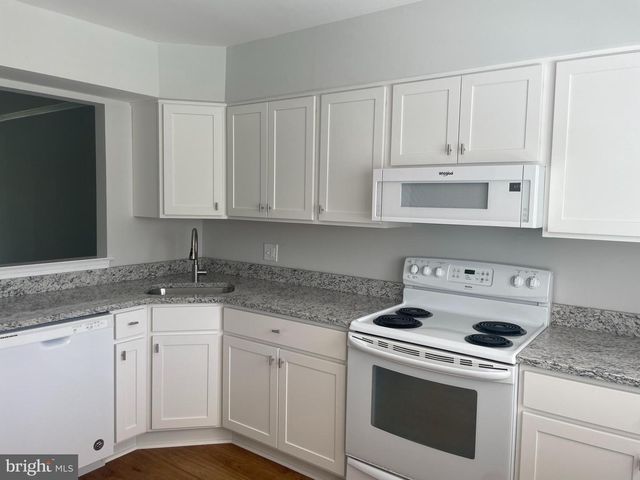 7 MIZZEN CT, Annapolis, MD 21403