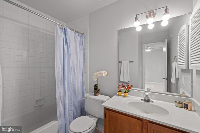 7 MIZZEN CT, Annapolis, MD 21403