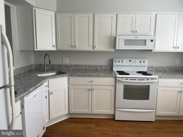 7 MIZZEN CT, Annapolis, MD 21403