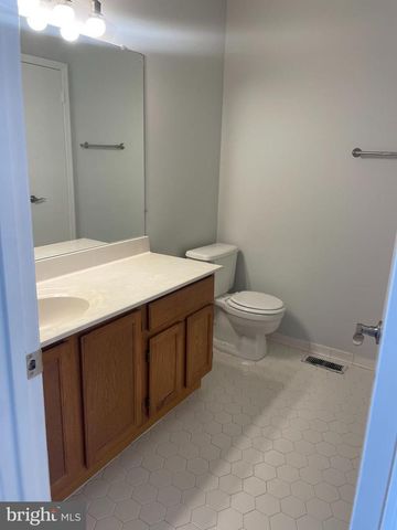 7 MIZZEN CT, Annapolis, MD 21403